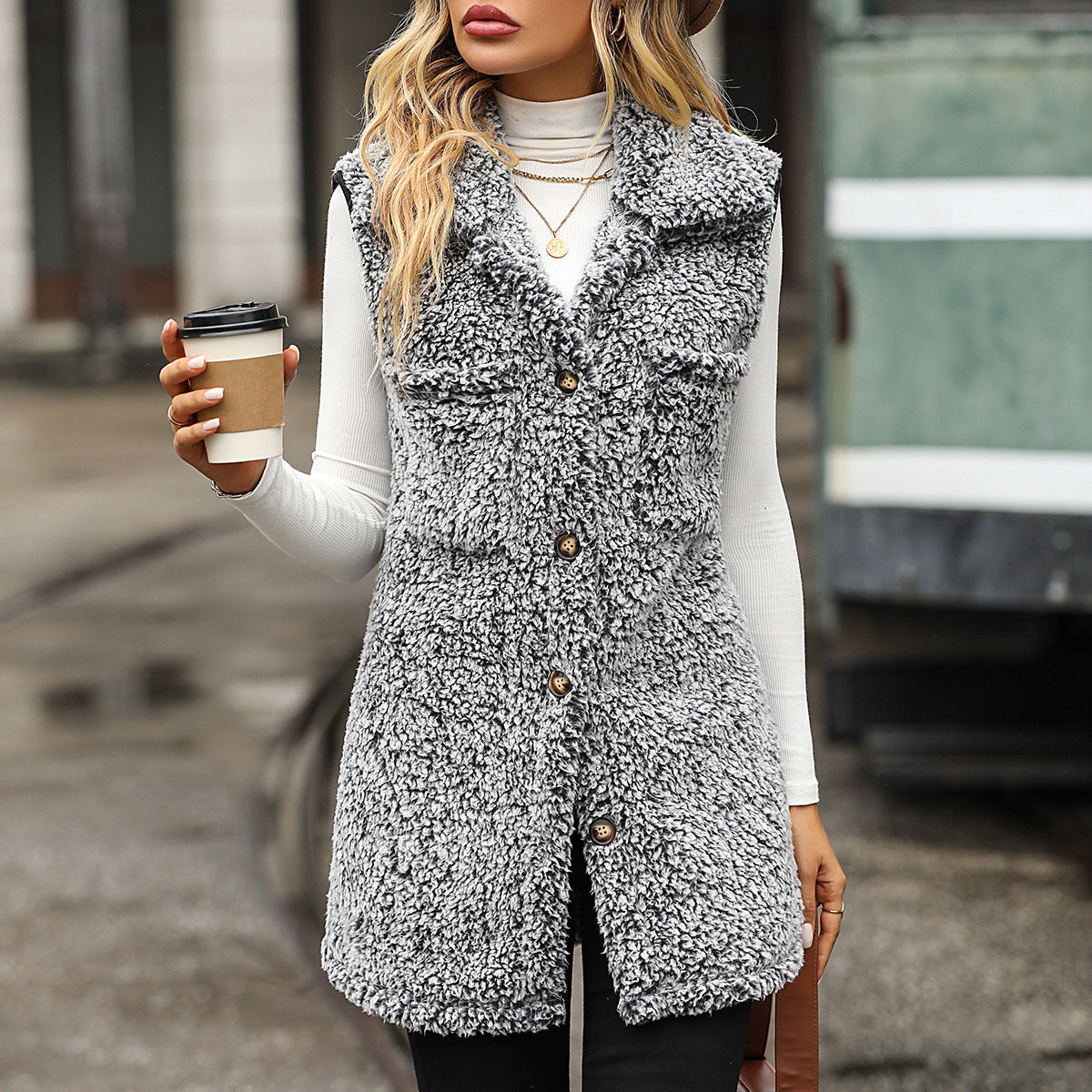 Damen Cardigan mit Kapuze und Taschen Jully