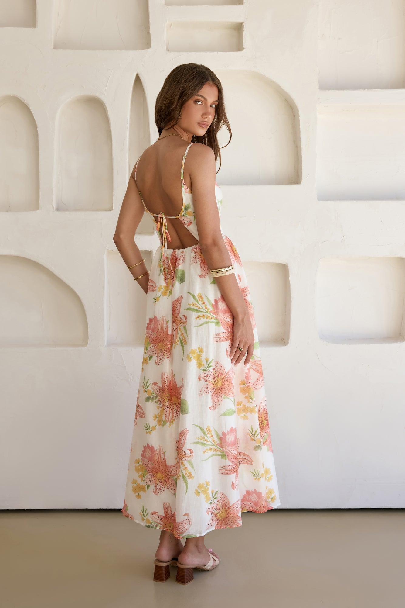 Damen Maxikleid mit Blumenmuster und offenem Rücken Jully