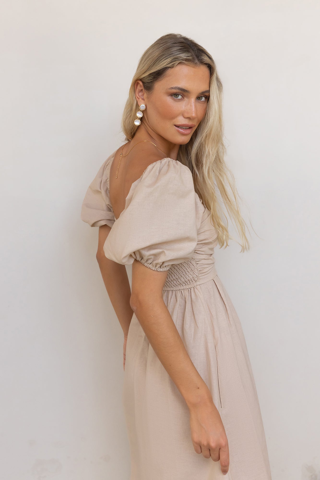 Damen Maxikleid mit Gerafftem Ausschnitt in Leinen Jully