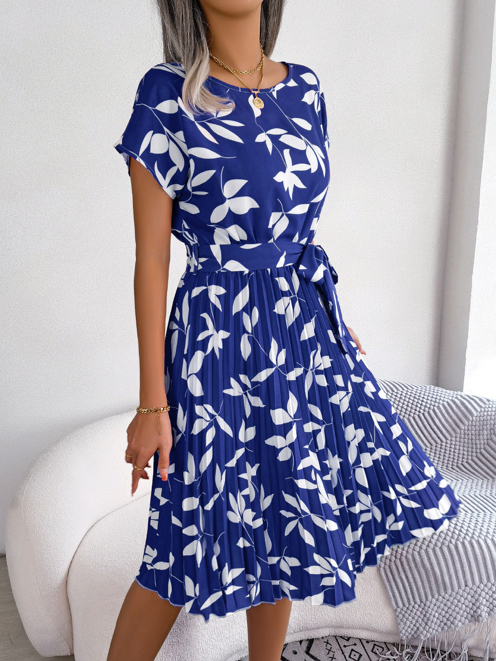 Damen Midi-Kleid mit Gürtel in Blau Jully