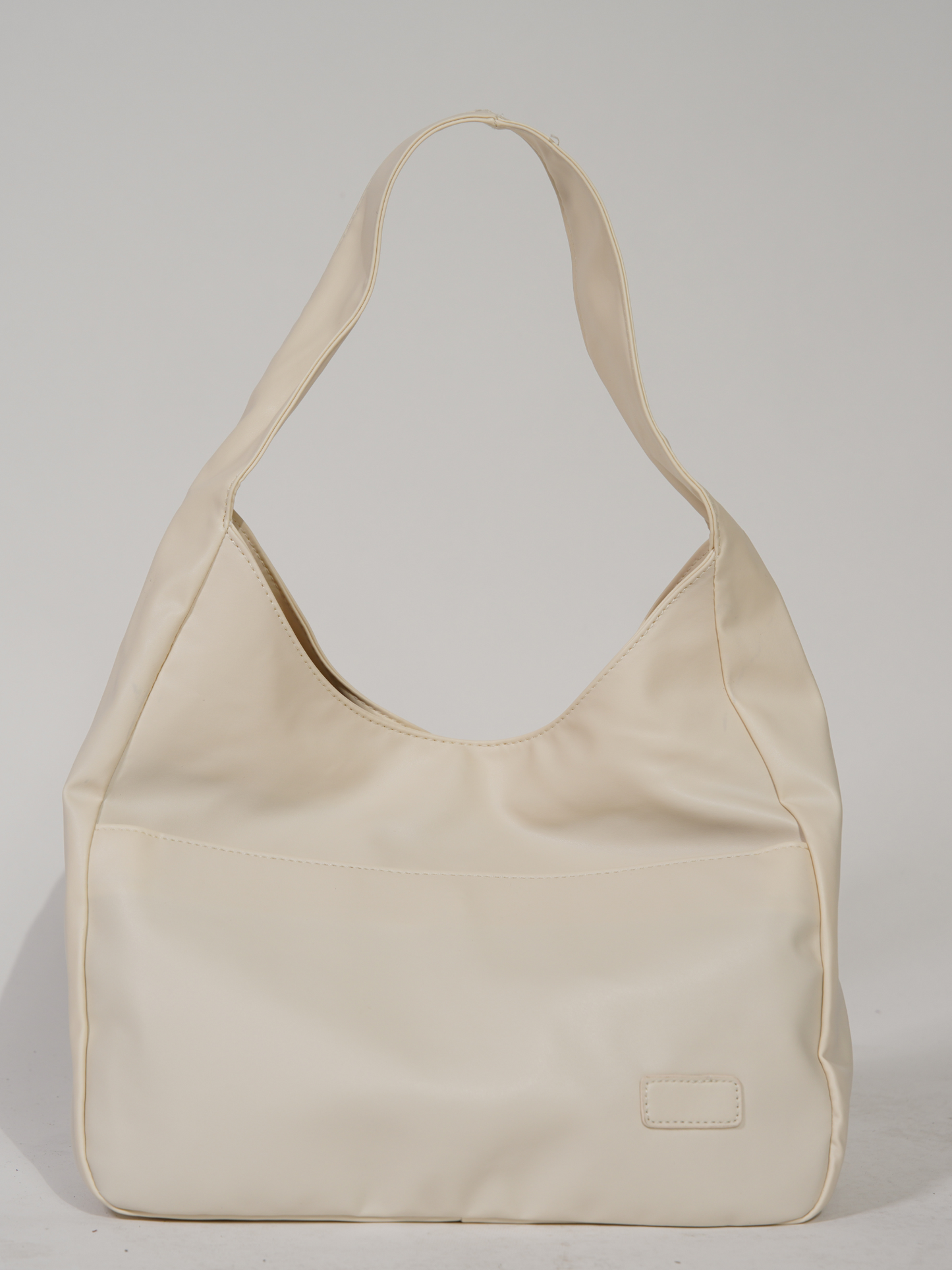 Damen Rucksack mit Reißverschluss aus Kunstleder Jully