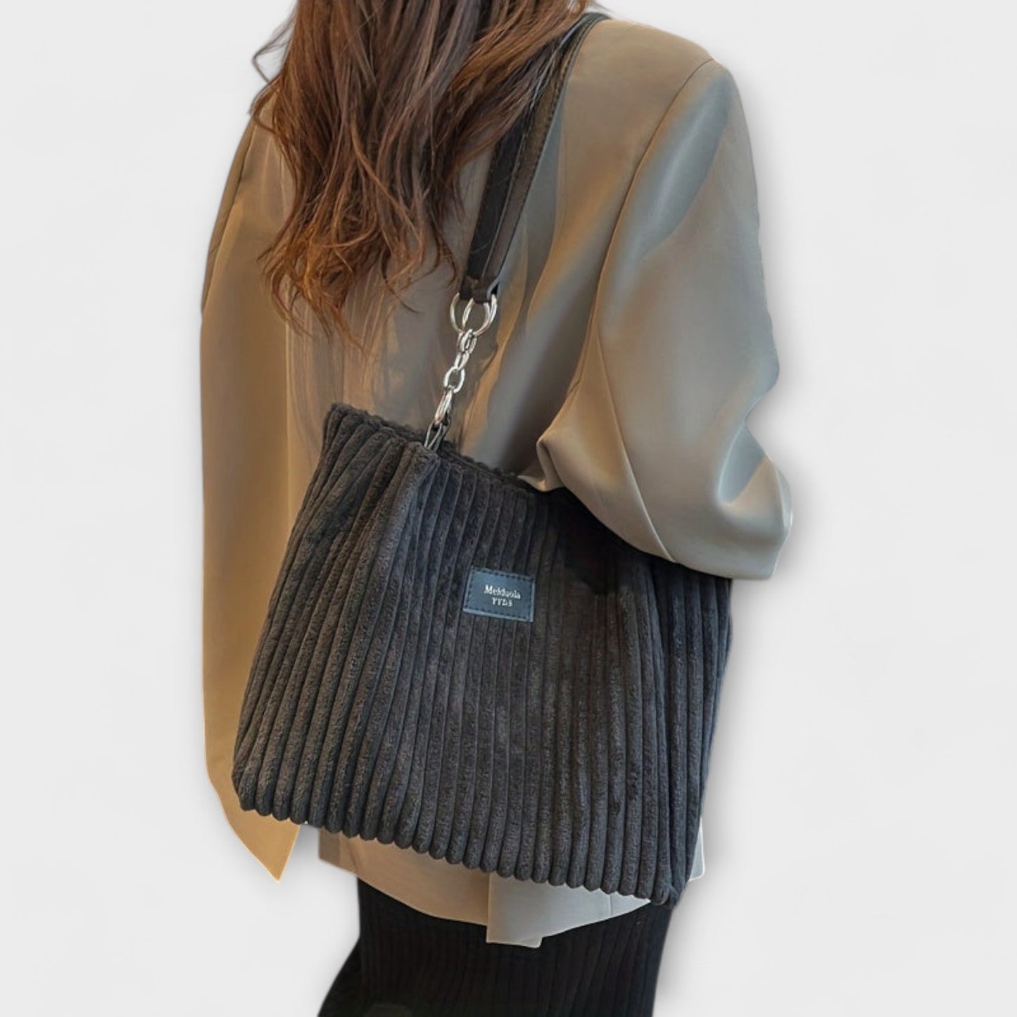 Damen Schultertasche aus weichem Cord in Khaki Jully