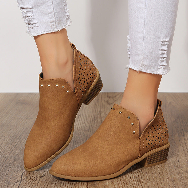 Damen Stiefeletten mit Spitze und Nieten Jully