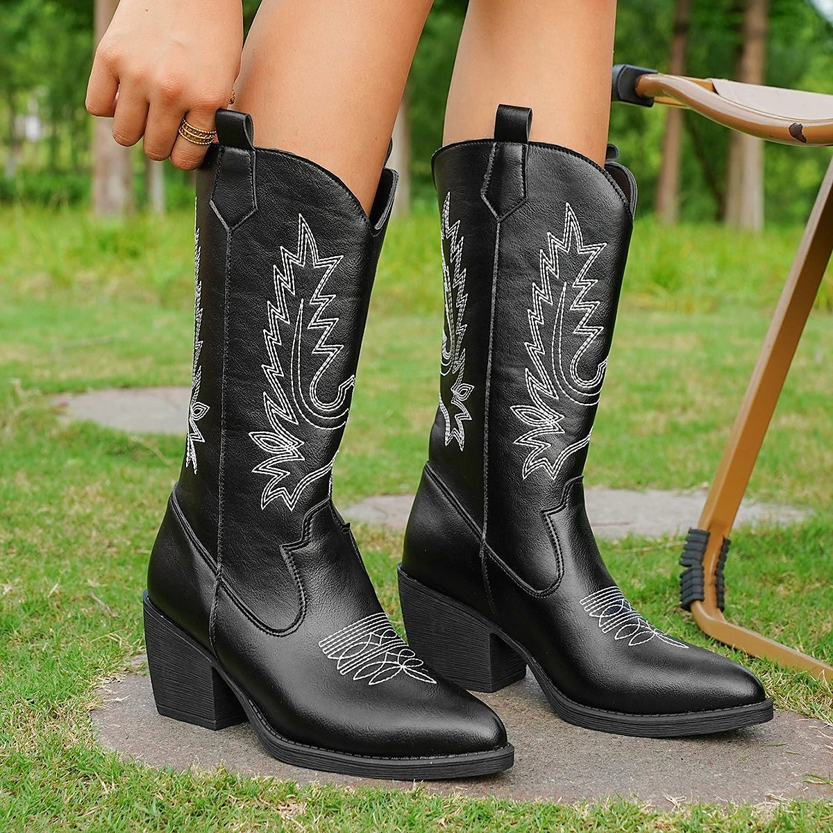 Women's Zigzag Stitched Cowboy Boots
