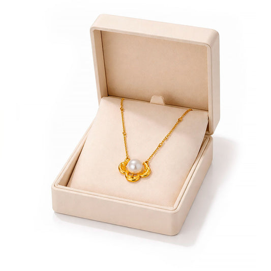 Elegante Perlen Halskette in Blumenform Jully