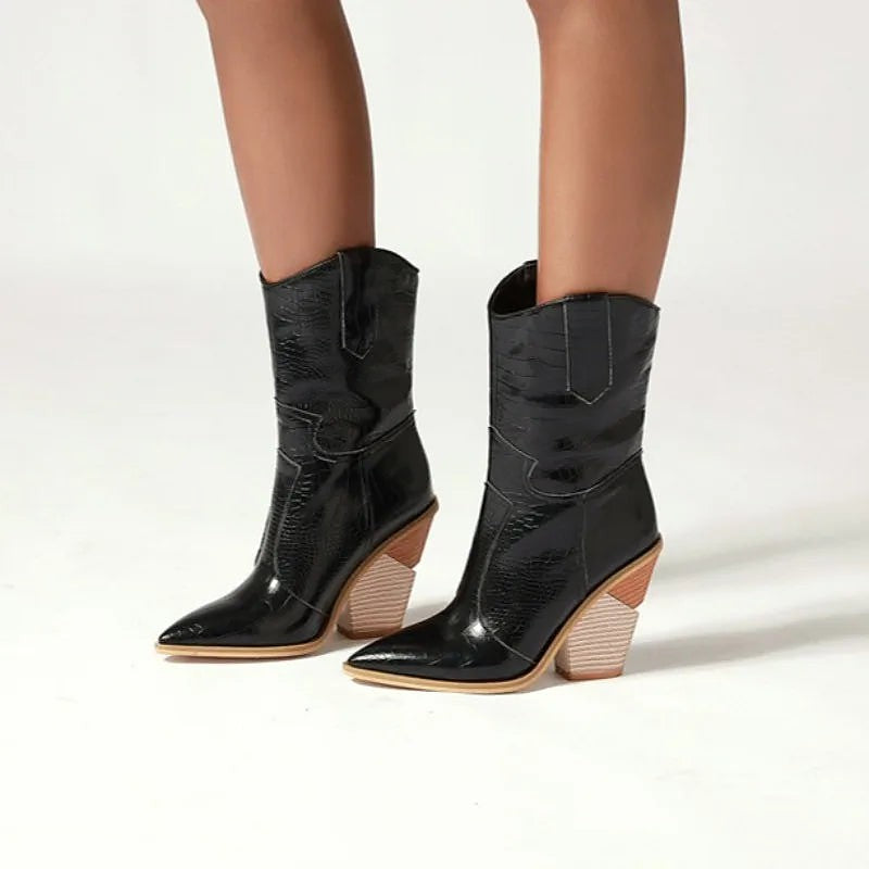 Women's Croc Embossed Pull On Western Boots