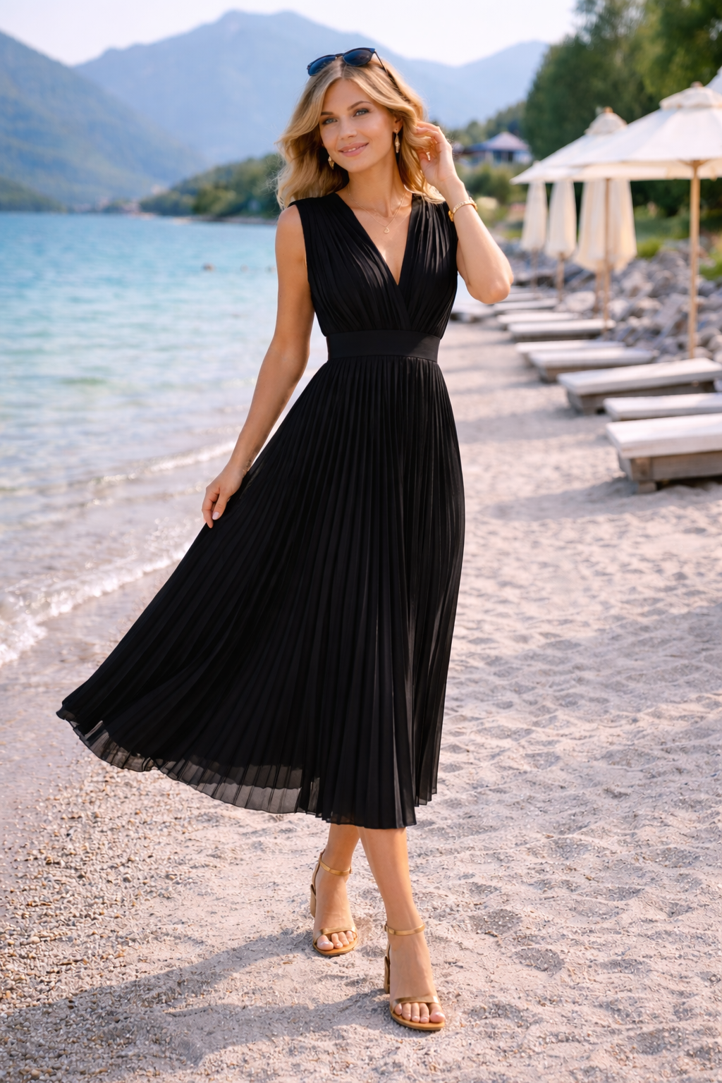 Women's Vintage Neckline Pleated Midi Dress