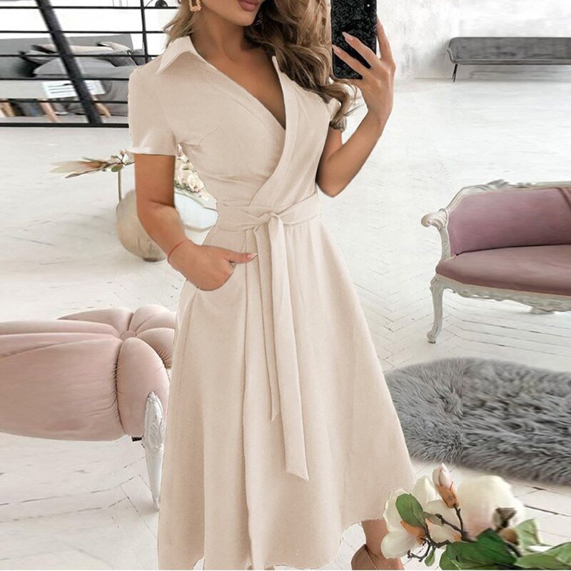 Damen A-Linien-Kleid mit Bindegürtel aus Polyester Jully