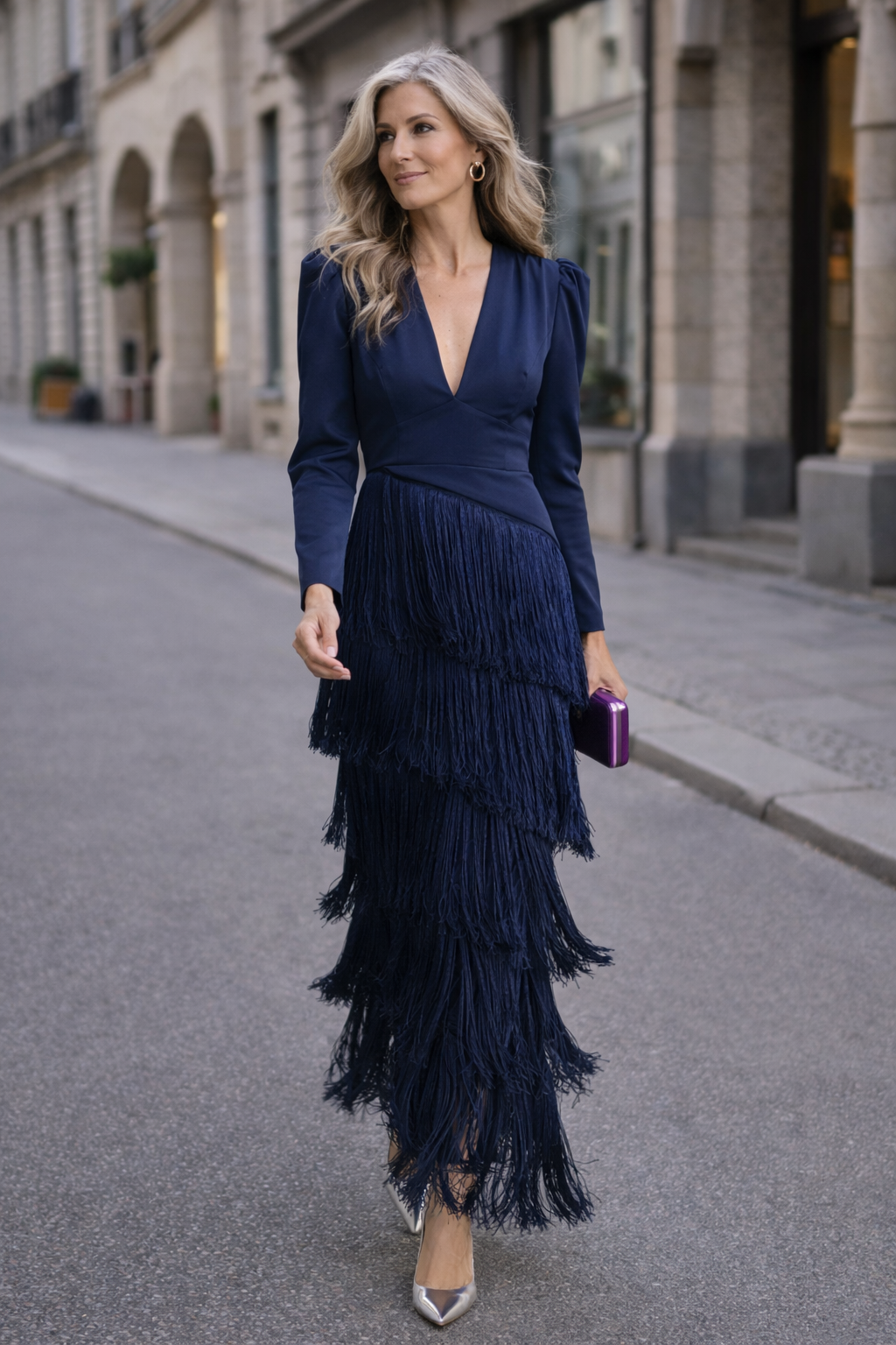 Damen Abendkleid mit Fransenärmel in Midi-Länge Jully