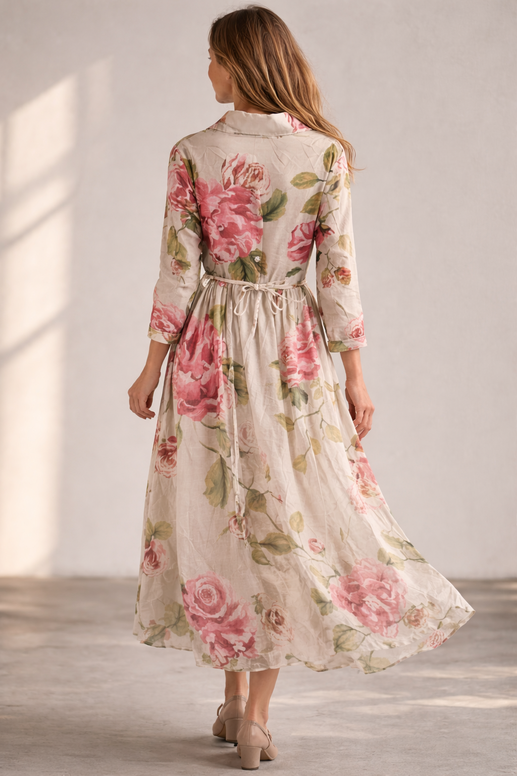 Damen Blumenkleid mit Knopfleiste und Bindegürtel Jully