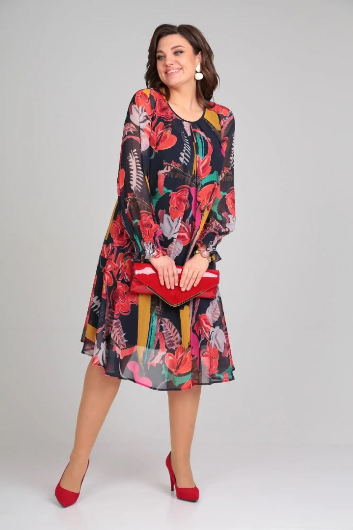 Damen Blumenkleid mit fließendem Schnitt und Blumenmuster Jully