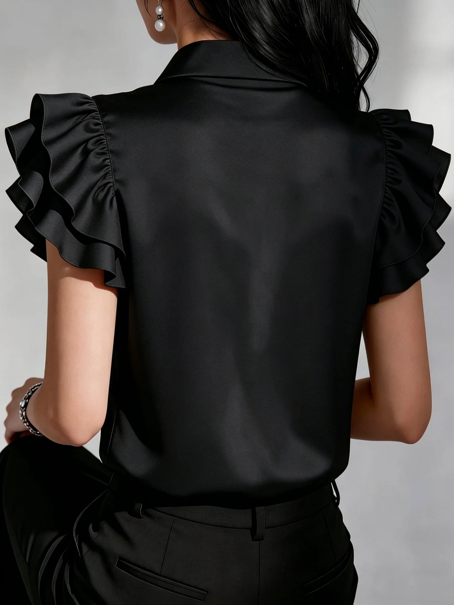 Damen Bluse aus Satin mit Rüschenärmeln Jully