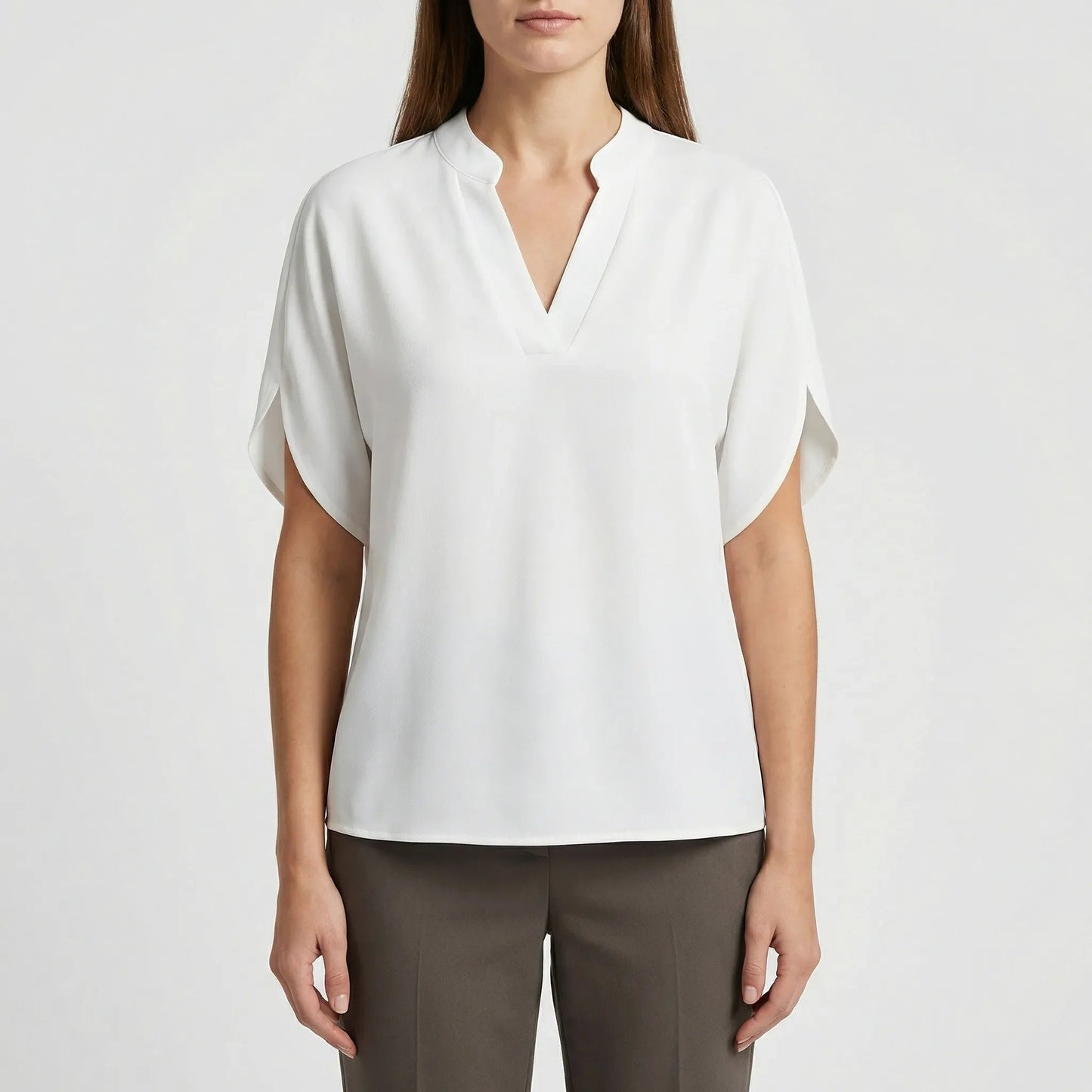 Damen Bluse mit V-Ausschnitt und Flatteärmel in Weiß Jully