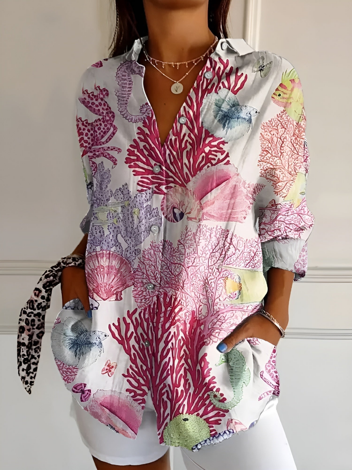 Damen Bluse mit eleganten Knöpfen aus hochwertigem Stoff Jully