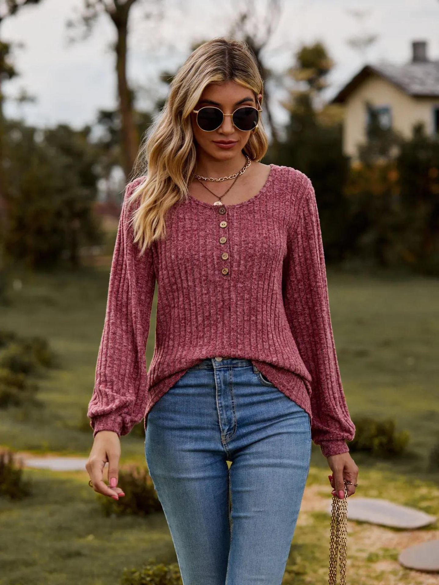 Damen Bluse mit langen Ärmeln und dekorativen Knöpfen Jully