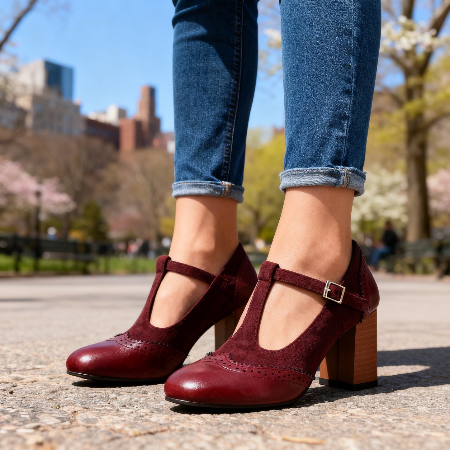 Damen Brogue-Loafer aus Wildleder mit T-Riemenschnalle Jully
