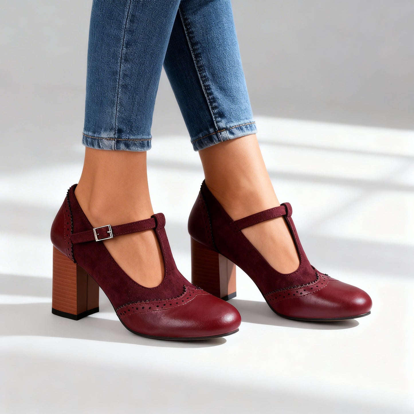 Damen Brogue-Loafer aus Wildleder mit T-Riemenschnalle Jully