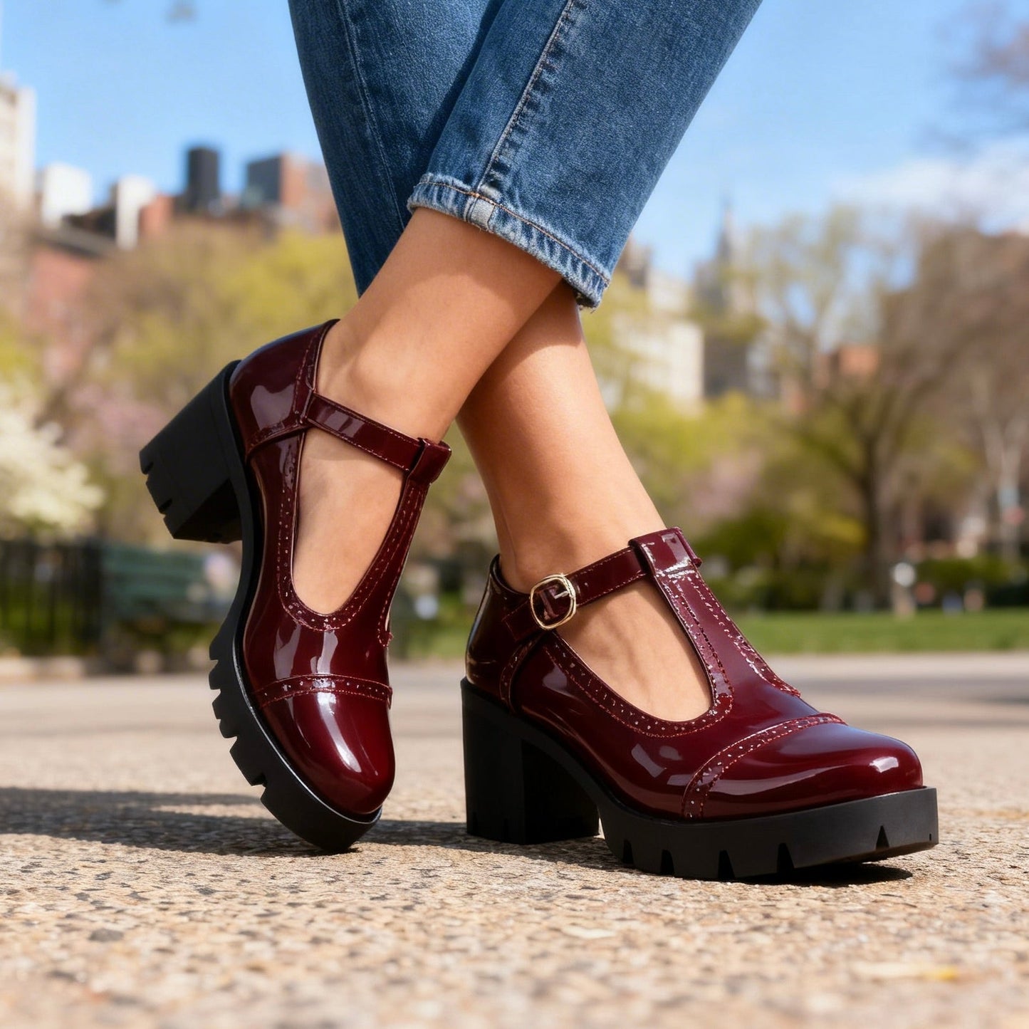 Damen Brogue-Loafer aus glänzendem Lackleder Jully