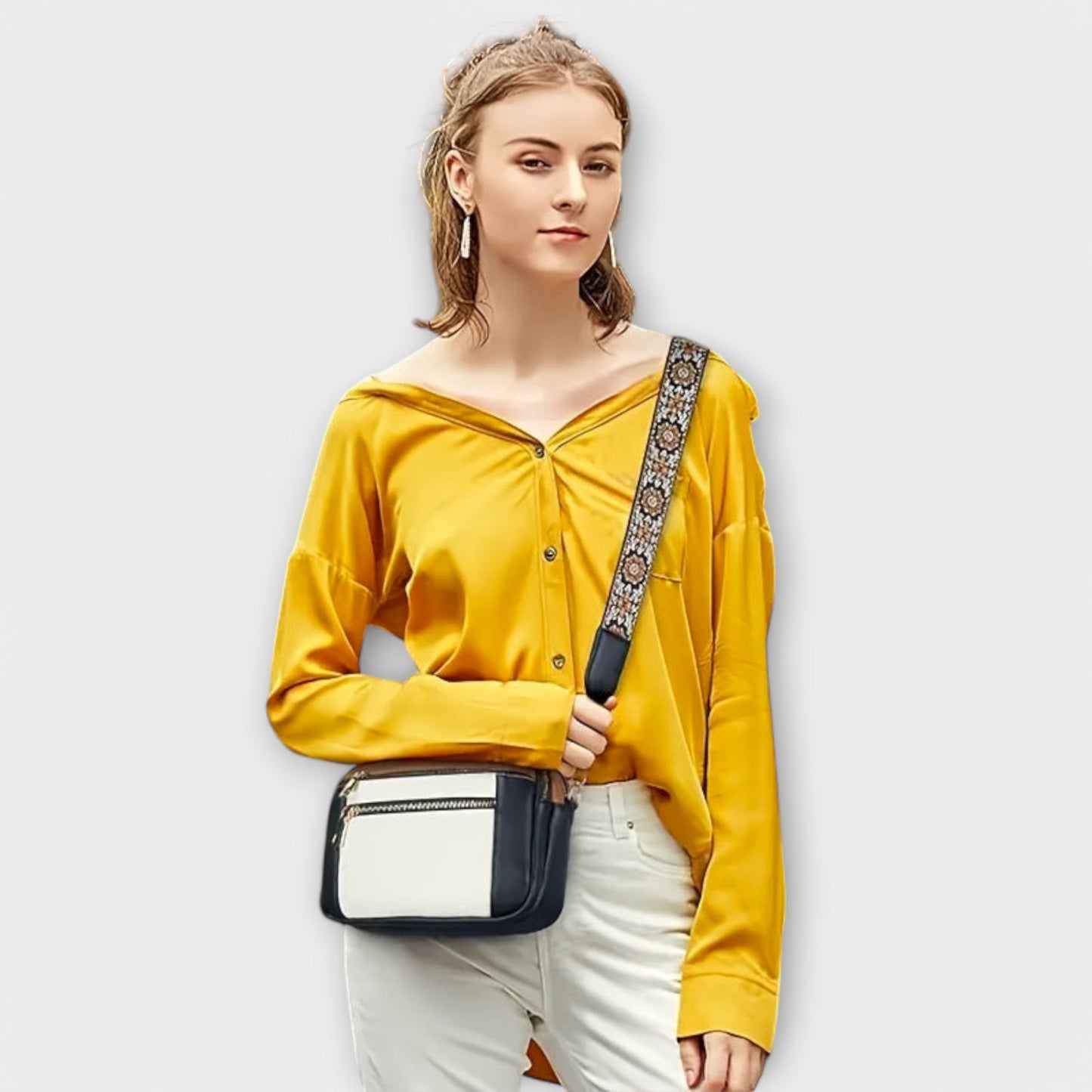 Damen Crossbody Tasche aus veganem Leder mit Boho-Trageriemen Jully