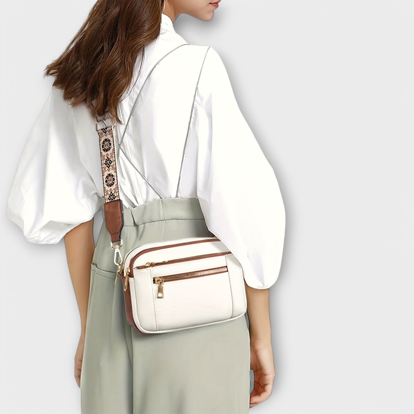 Damen Crossbody Tasche aus veganem Leder mit Boho-Trageriemen Jully