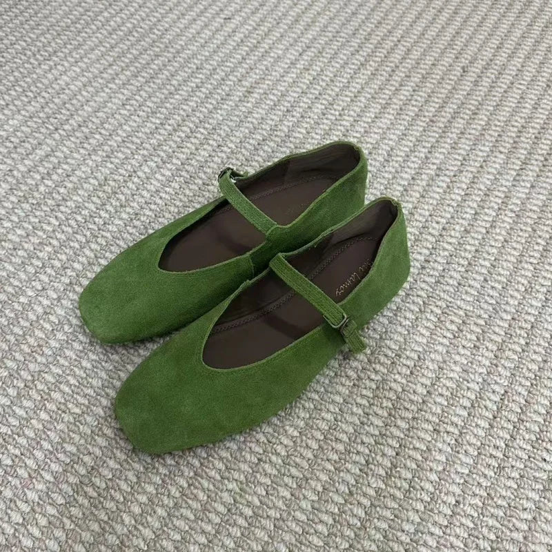 Damen Flats aus weichem Leder mit runder Zehenpartie Jully