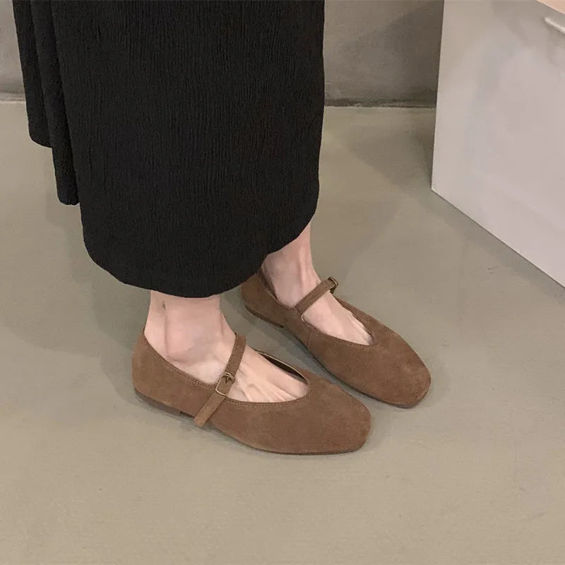 Damen Flats aus weichem Leder mit runder Zehenpartie Jully