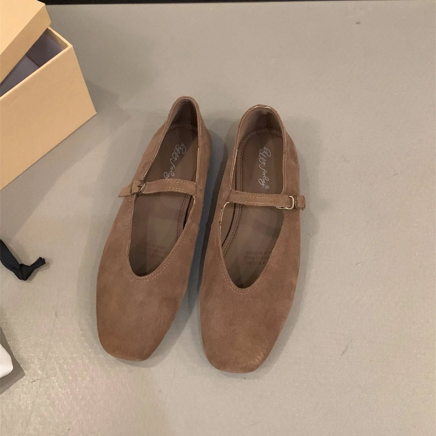 Damen Flats aus weichem Leder mit runder Zehenpartie Jully