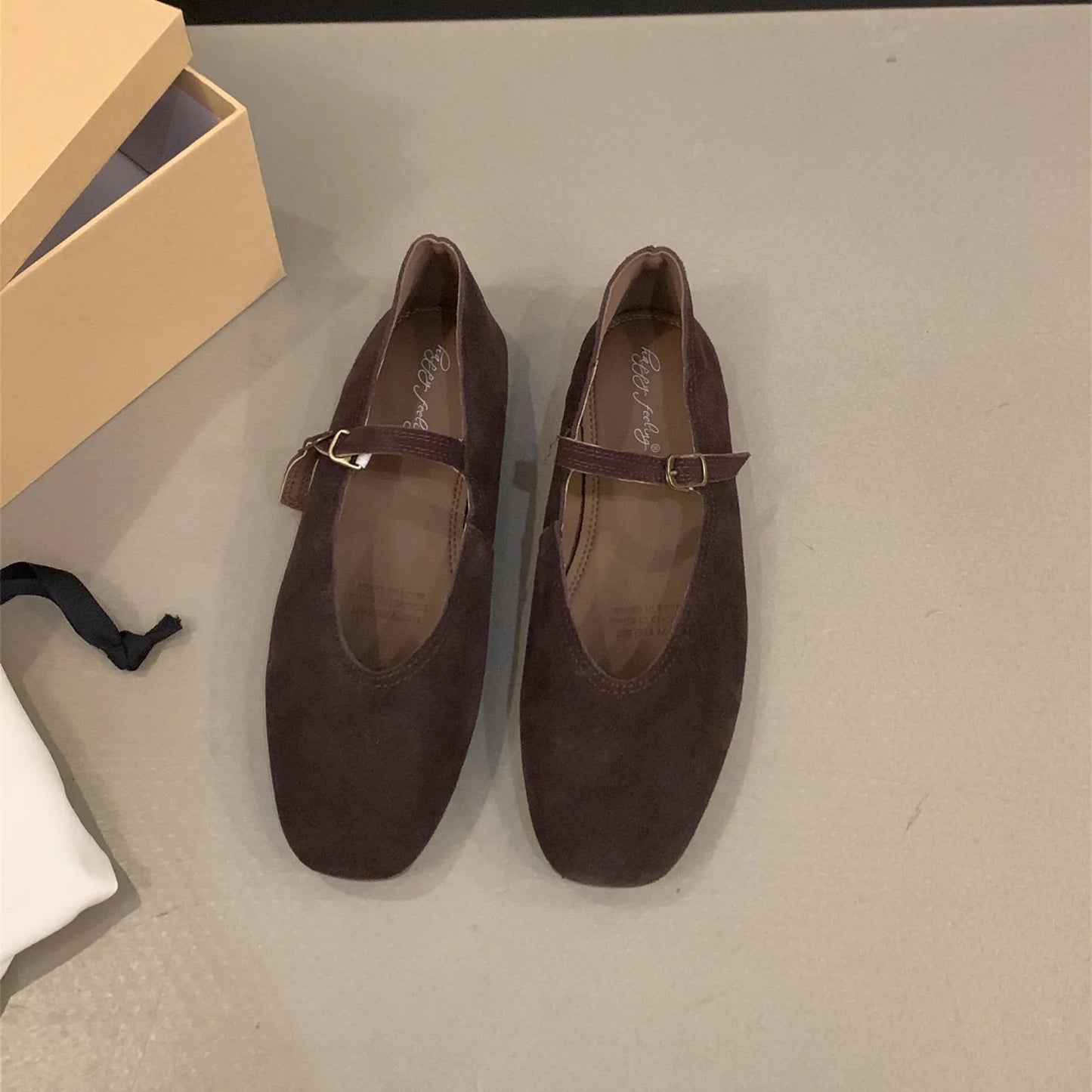 Damen Flats aus weichem Leder mit runder Zehenpartie Jully