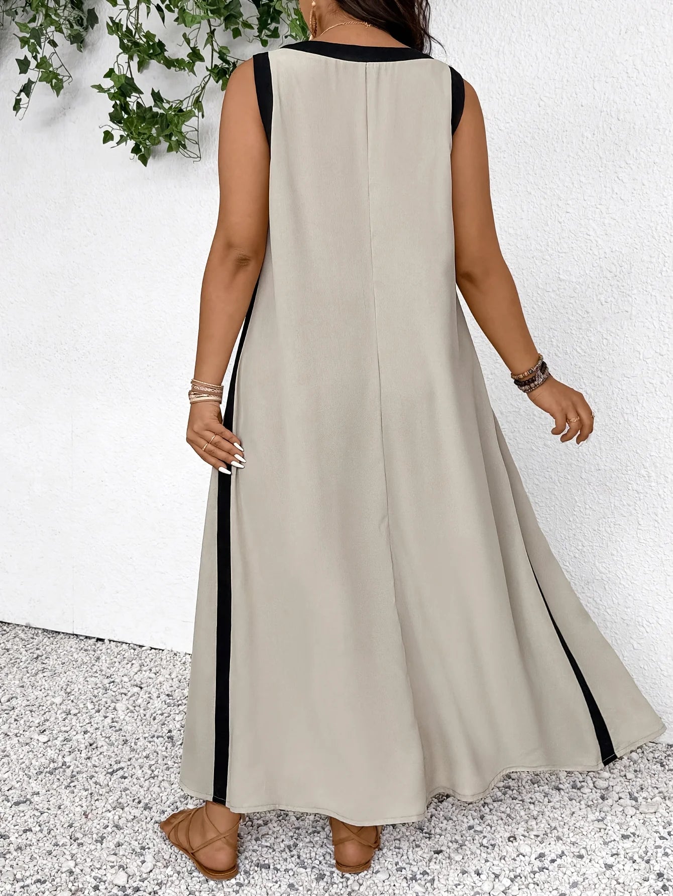 Damen Freizeitkleid in Übergröße mit eleganter Passform Jully