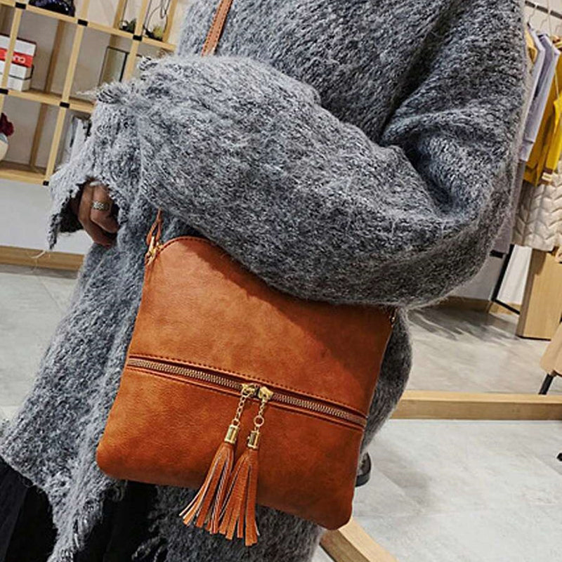 Damen Freizeittasche mit Quaste aus PU Jully