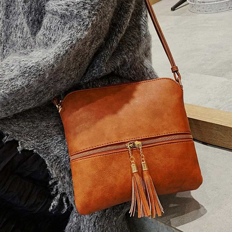 Damen Freizeittasche mit Quaste aus PU Jully