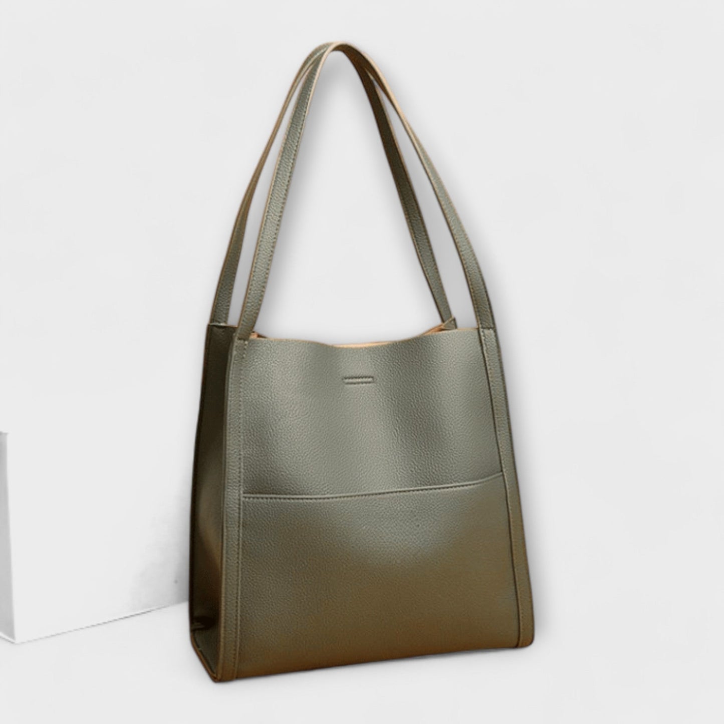 Damen Handtasche aus Leder mit geräumigem Innenraum Jully
