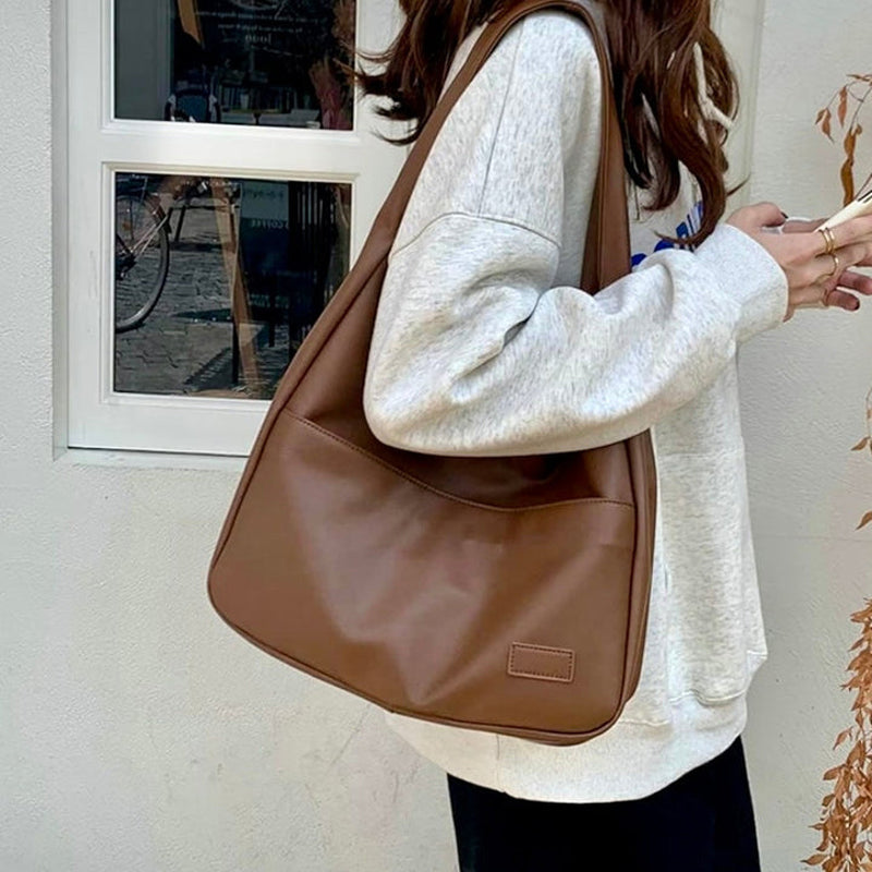 Damen Handtasche aus PU mit Magnetverschluss Jully