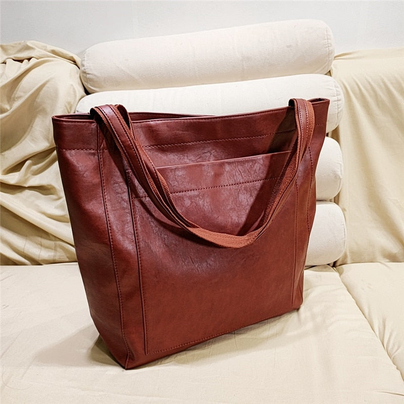 Damen Handtasche schwarz aus PU-Leder mit elegantem Design Jully