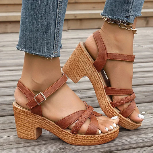 Damen High Heels mit Ankle Strap und Plattformsohle Jully