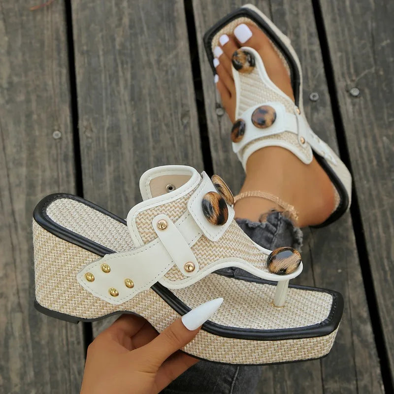 Damen Keilsandalen mit Bastplattform Jully