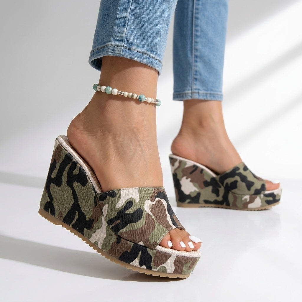 Damen Keilsandalen mit Camouflage-Design Jully