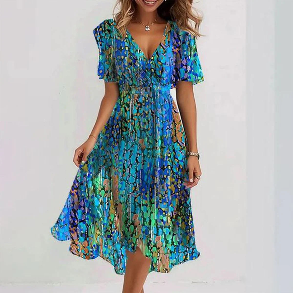 Damen Kleid mit V-Ausschnitt aus leichtem Stoff Jully