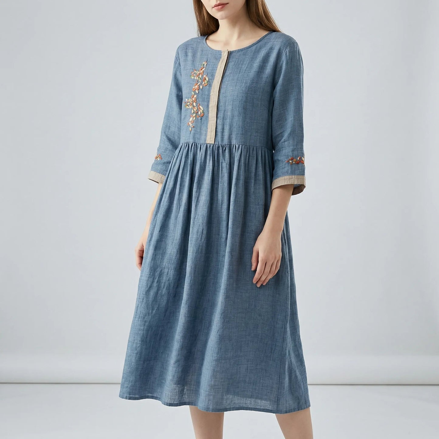 Damen Kleid mit besticktem Ethno-Design Jully
