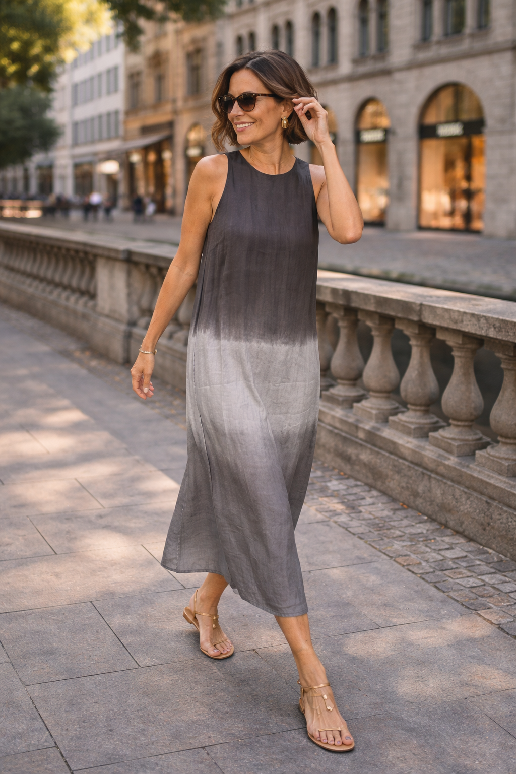 Damen Kleid mit fließendem Schnitt und dezentem Muster Jully