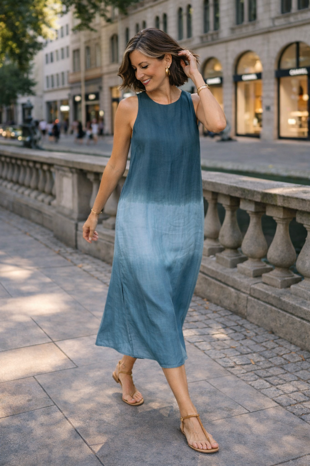 Damen Kleid mit fließendem Schnitt und dezentem Muster Jully