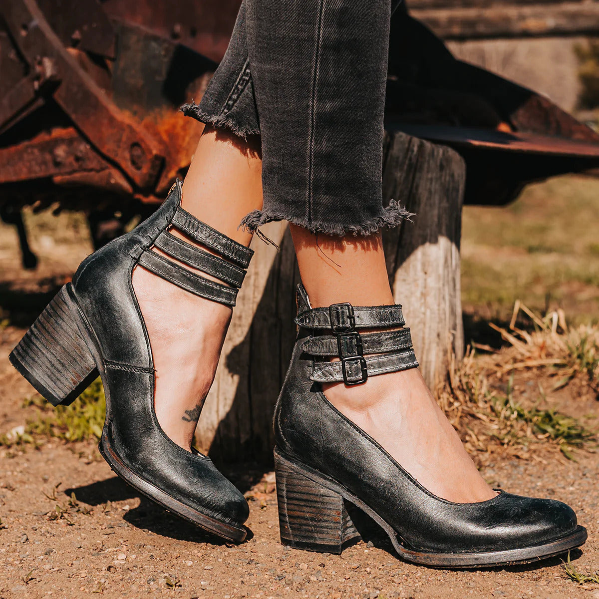 Damen Komfort-Heels aus veganem Leder in Schwarz Jully