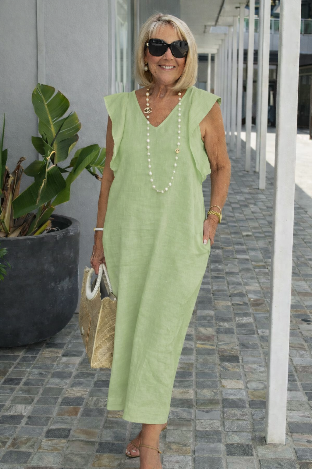 Damen Leinenkleid mit V-Ausschnitt und Volants Jully
