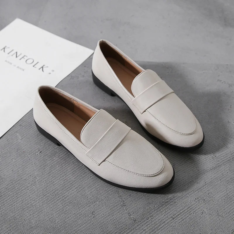 Damen Loafer aus Vintage-Leder in Schwarz Jully