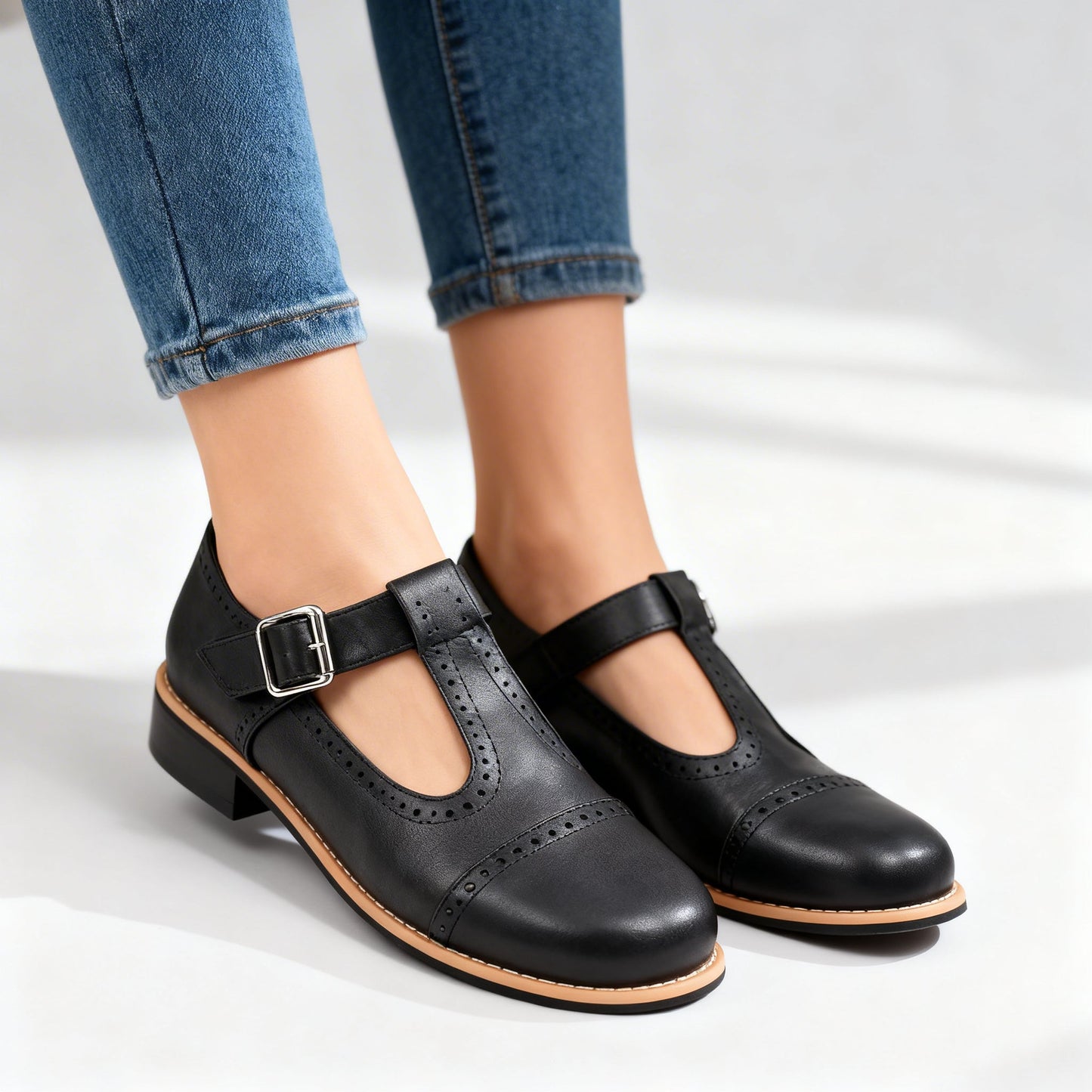 Damen Loafer aus strukturiertem Leder mit verstellbarem Riemen Jully