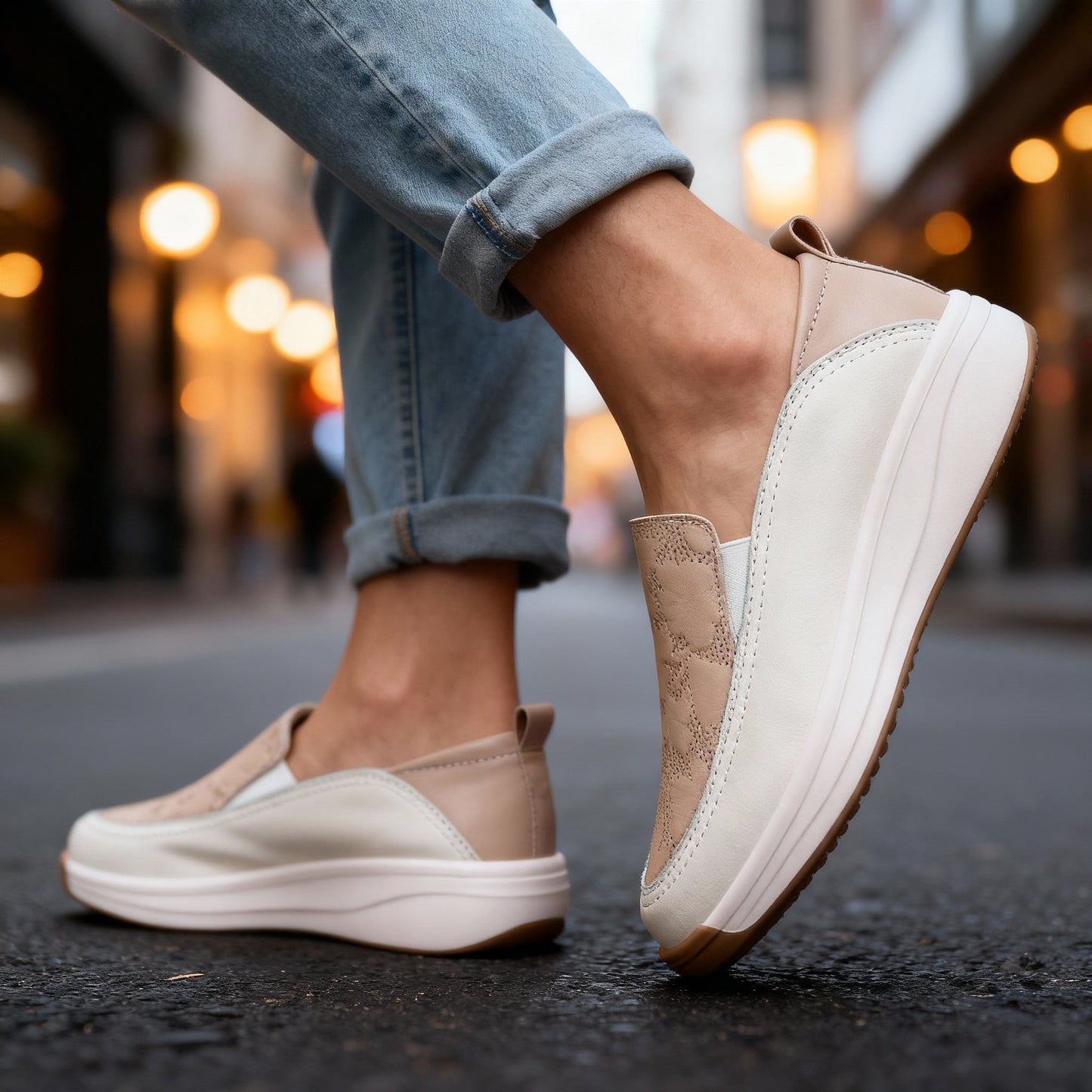 Damen Loafer aus veganem Leder mit Blumenprägung Jully