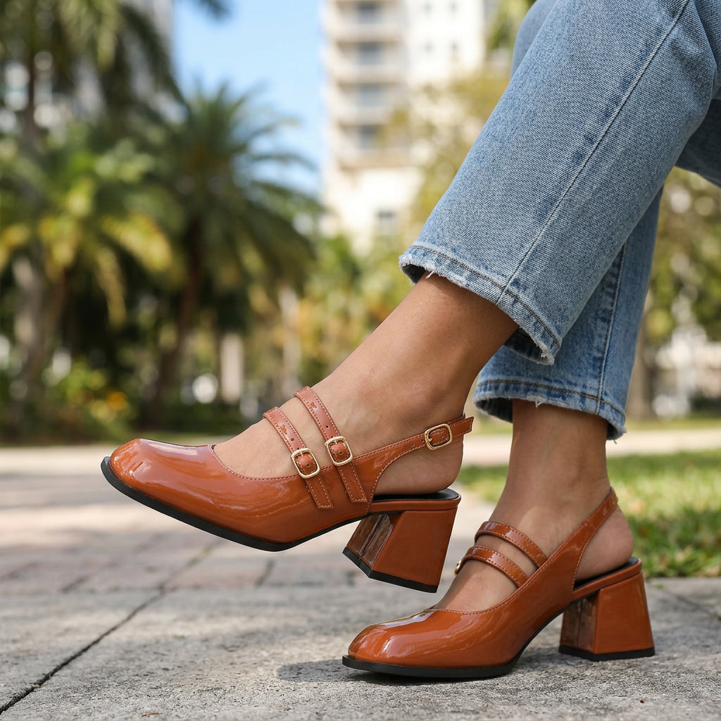 Damen Loafer mit Doppelriemen aus Lackleder Jully