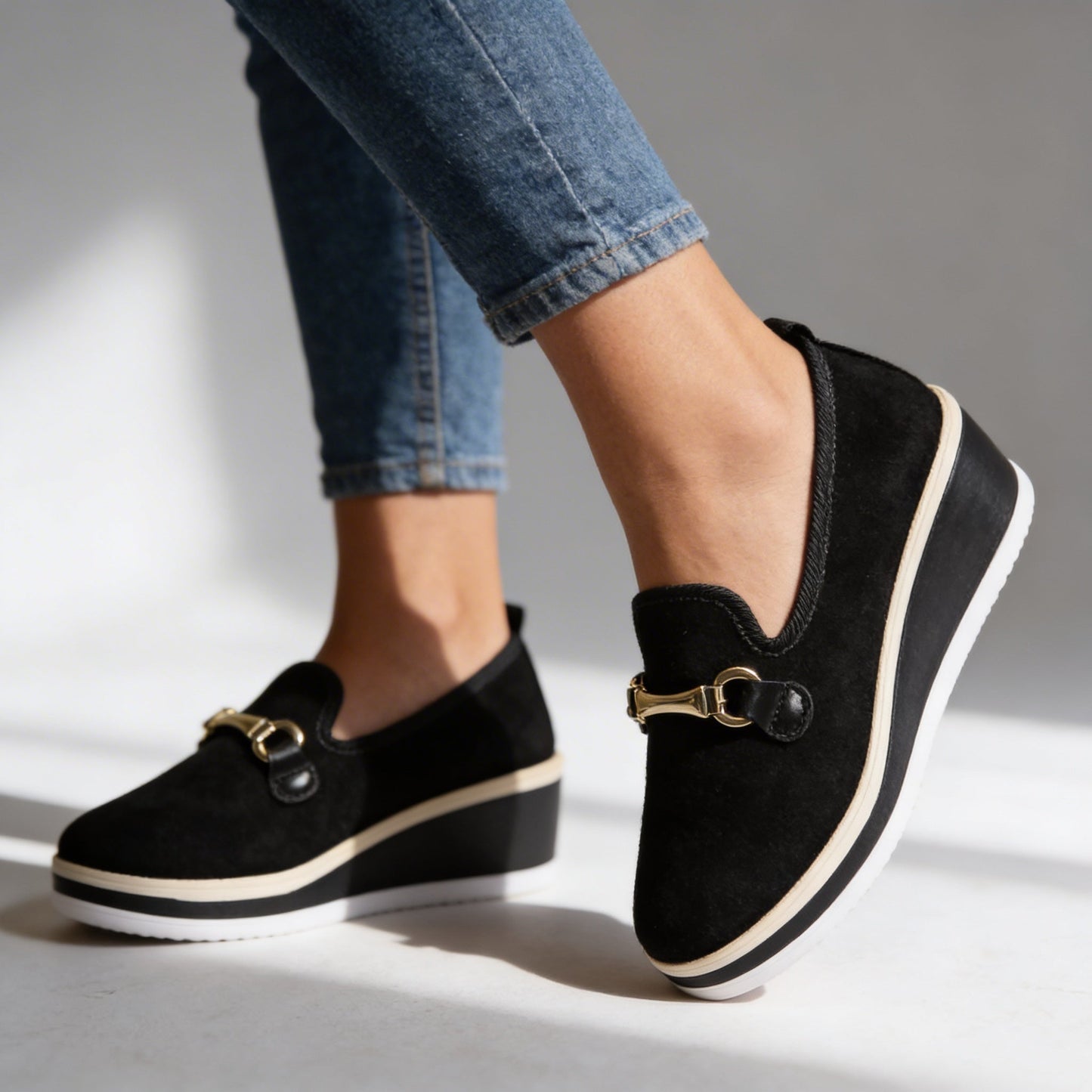 Damen Loafer mit gepolstertem Fußbett in Schwarz Jully