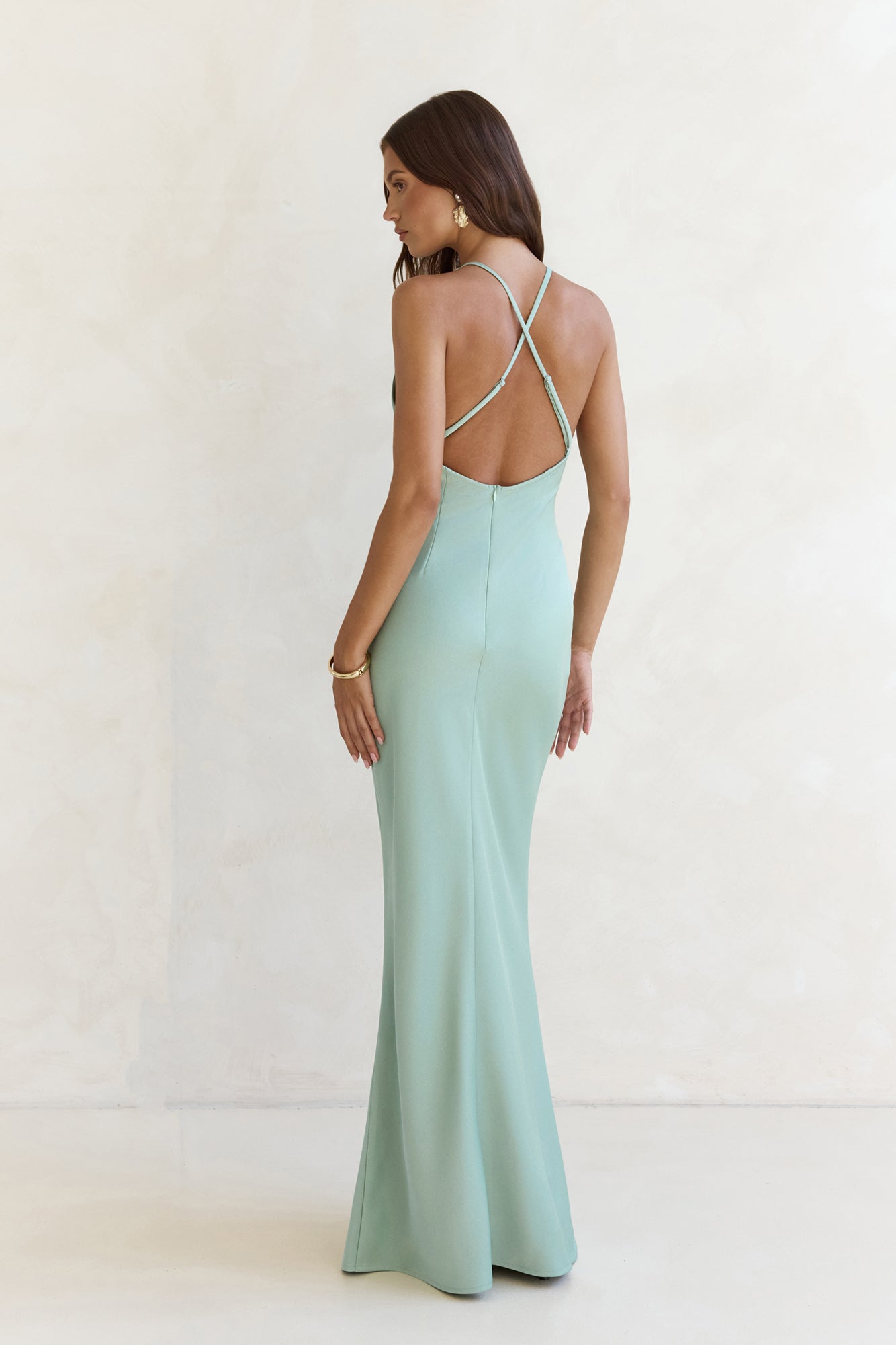 Damen Maxikleid aus Satin mit tiefem Ausschnitt Jully
