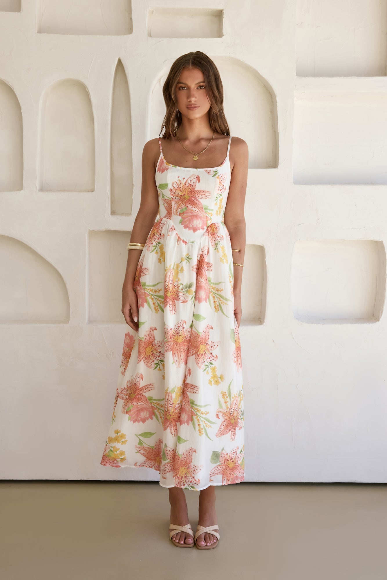 Damen Maxikleid mit Blumenmuster und offenem Rücken Jully